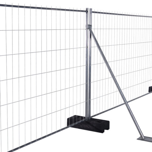 Bauzaun mit Stütze und Fundamenten